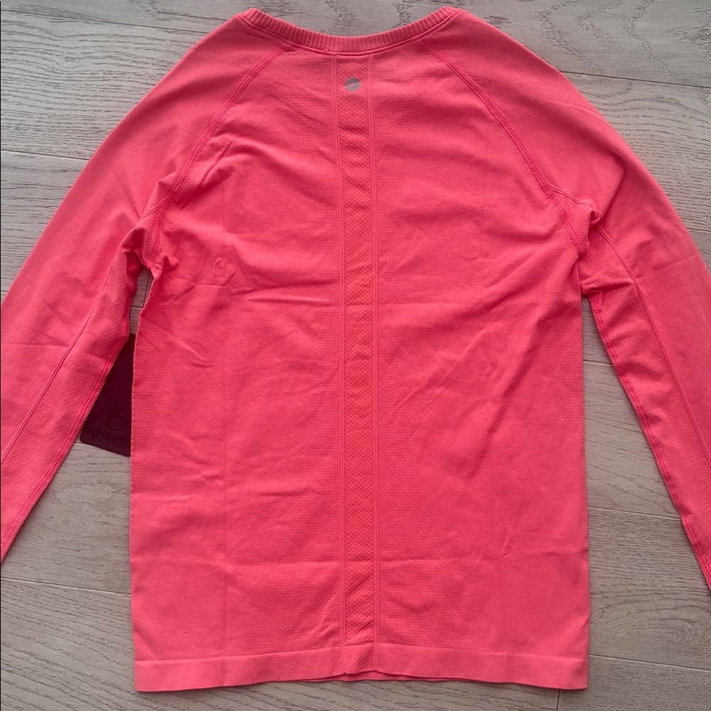 90 Degree by Reflex Seamless Zaia Long Sleeve Shirt Coral Small New NWT - Picture 3 of 6